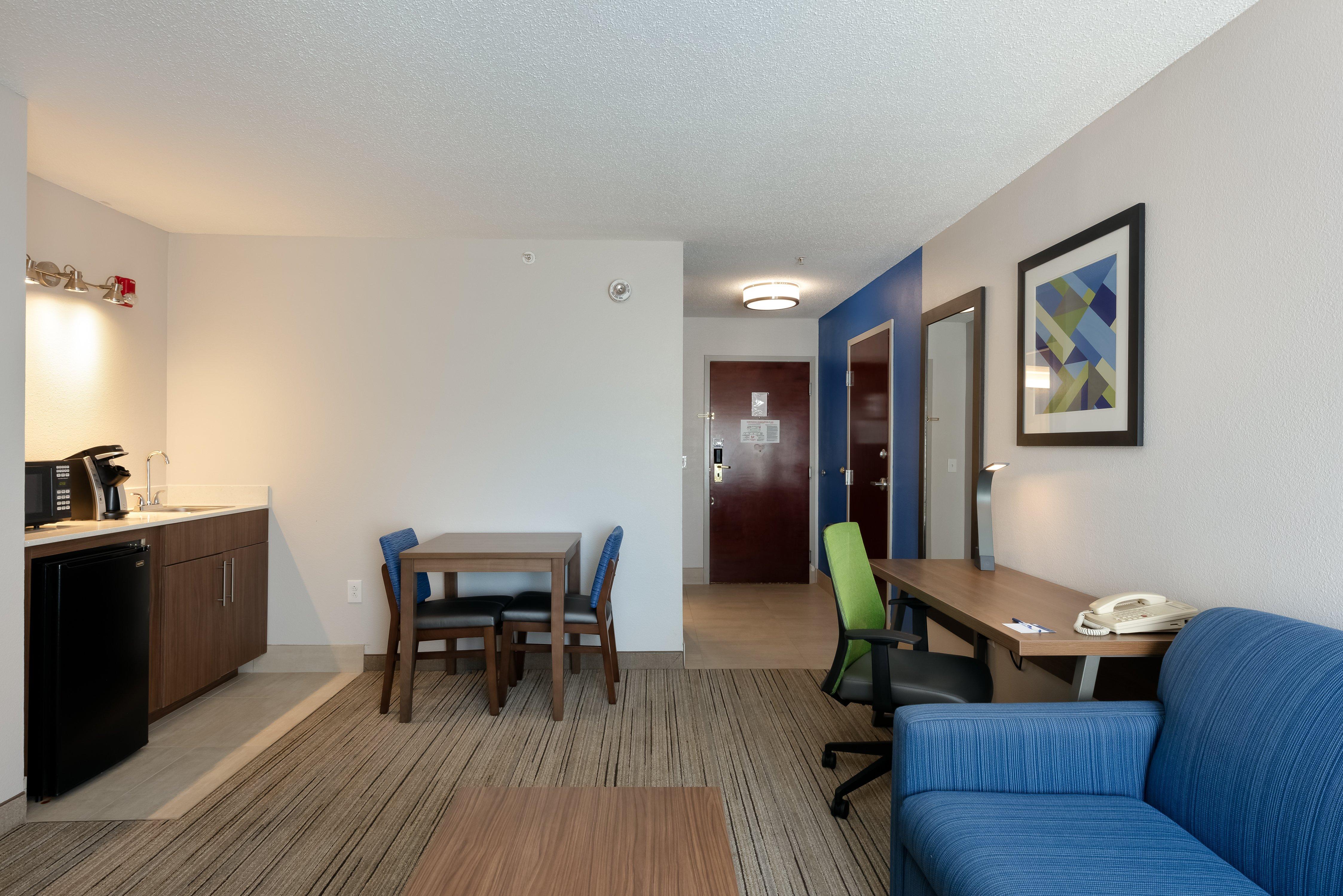 Holiday Inn Express & Suites Milton East I-10 By Ihg Buitenkant foto