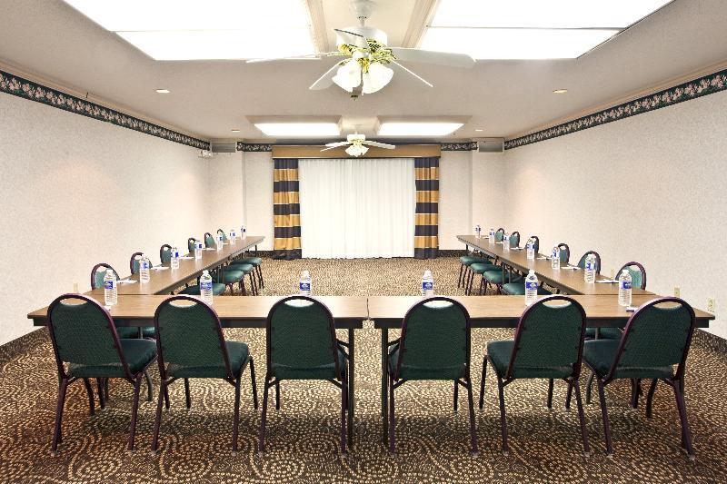 Holiday Inn Express & Suites Milton East I-10 By Ihg Buitenkant foto